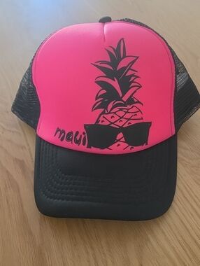 Maui Hawaii Hat Mesh And Adjustable Black And Pink